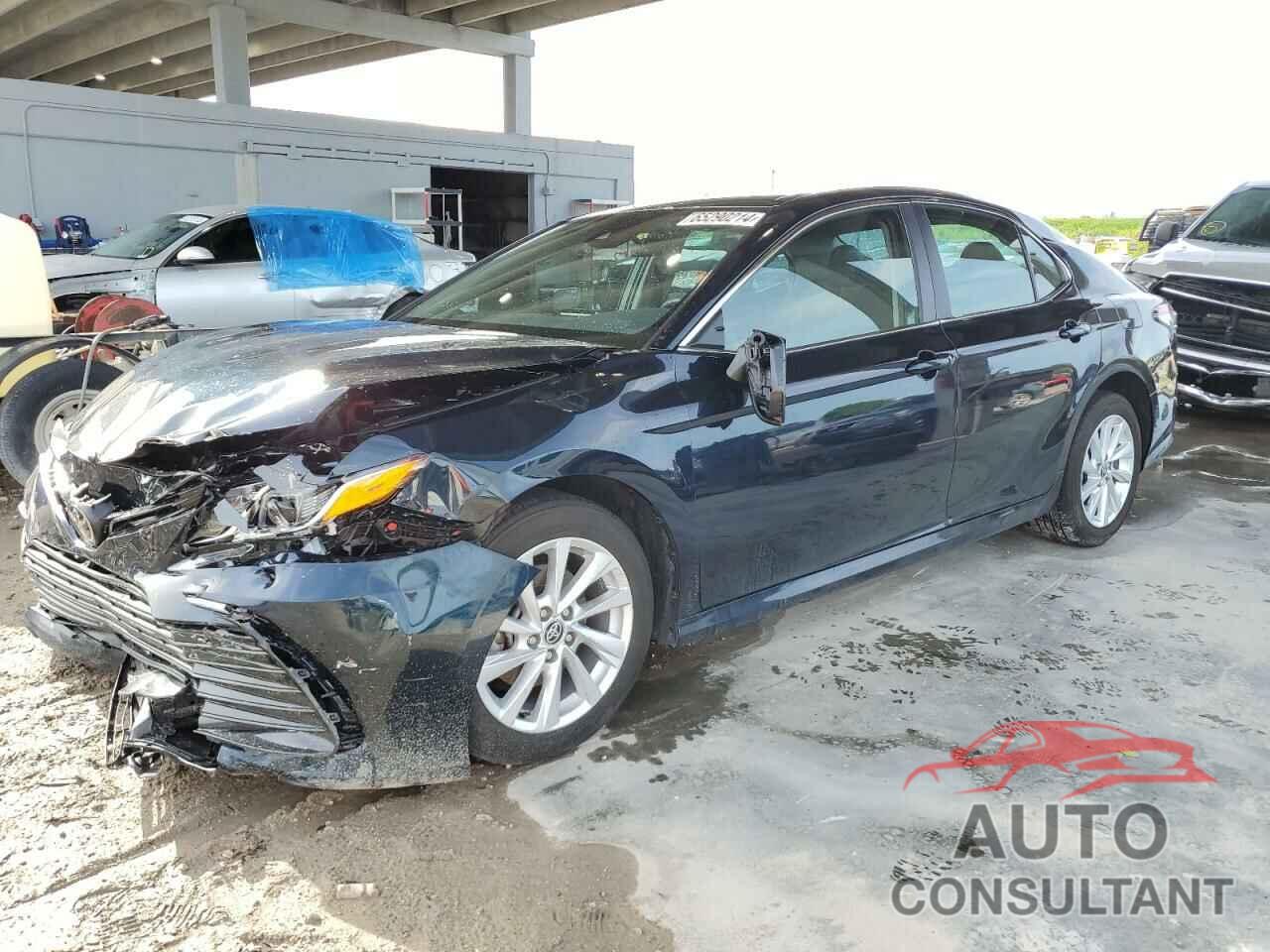 TOYOTA CAMRY 2021 - 4T1C11AK9MU412122