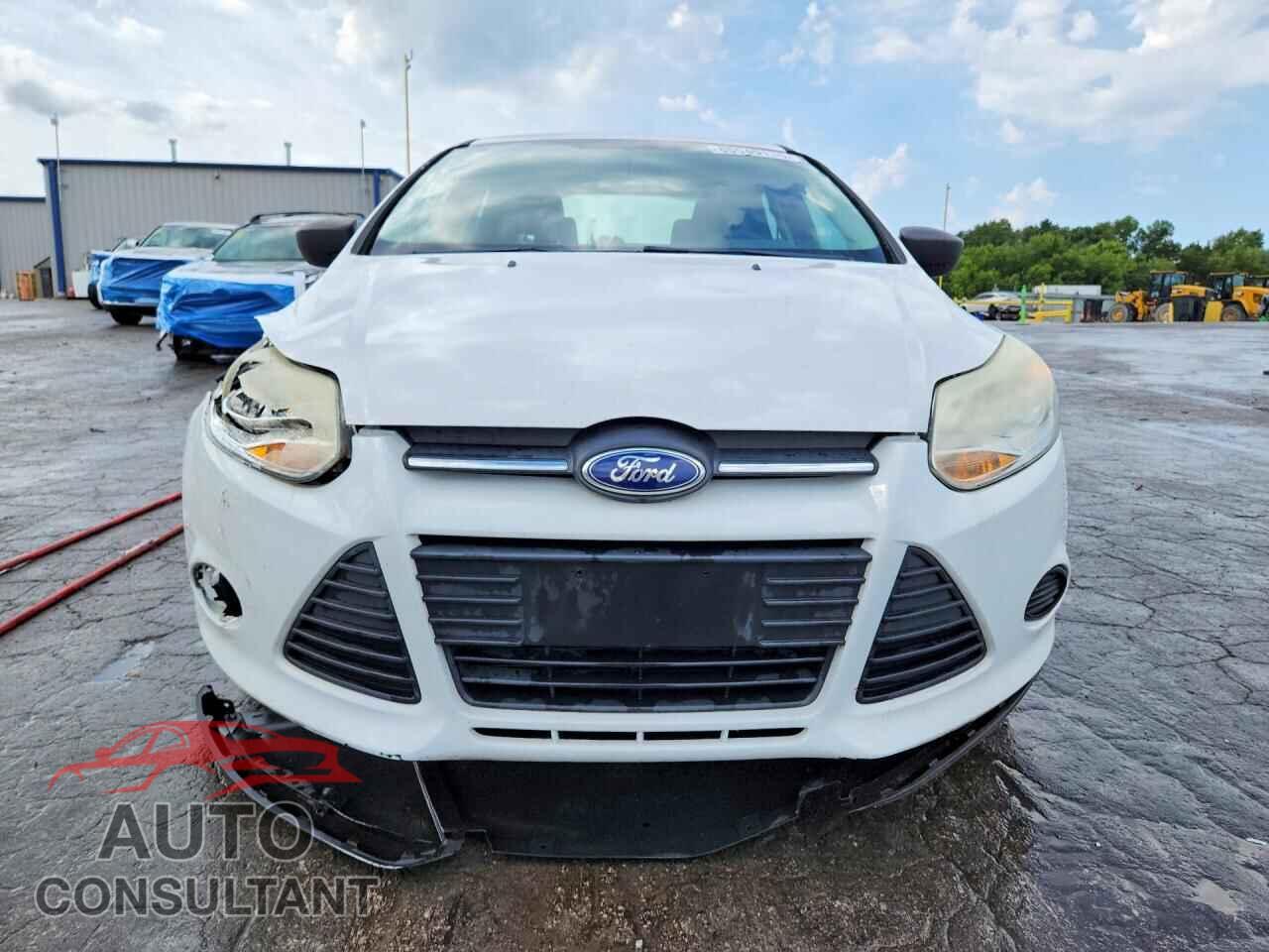 FORD FOCUS 2012 - 1FAHP3E28CL344579