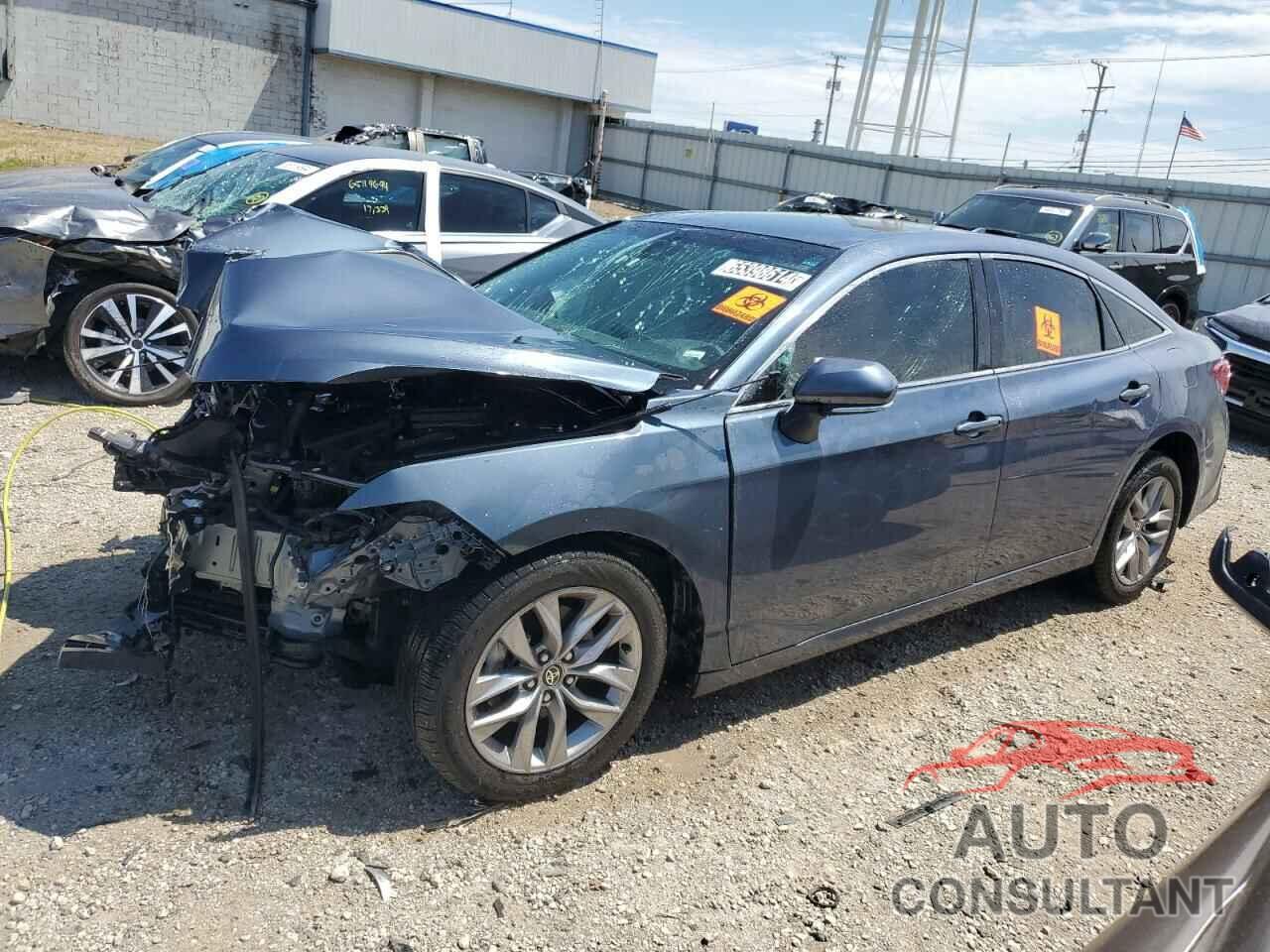 TOYOTA AVALON 2022 - 4T1JZ1FB5NU077404