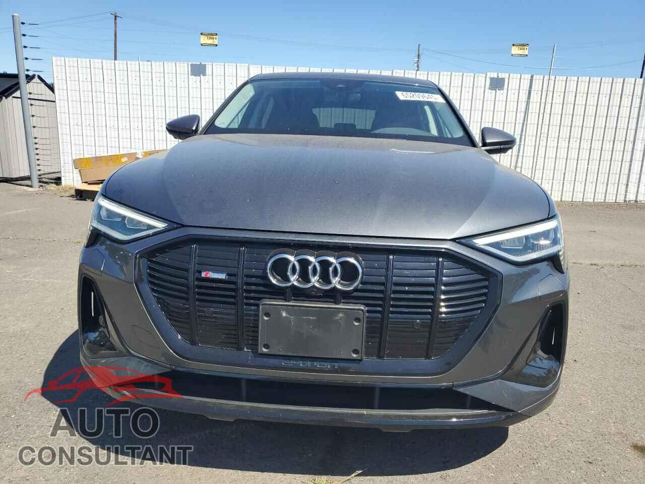 AUDI E-TRON 2021 - WA12AAGE2MB005718