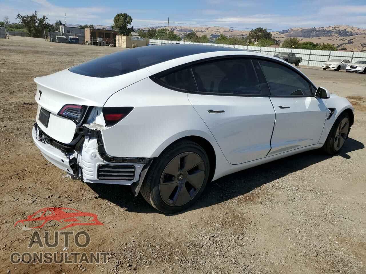 TESLA MODEL 3 2022 - 5YJ3E1EA1NF358755