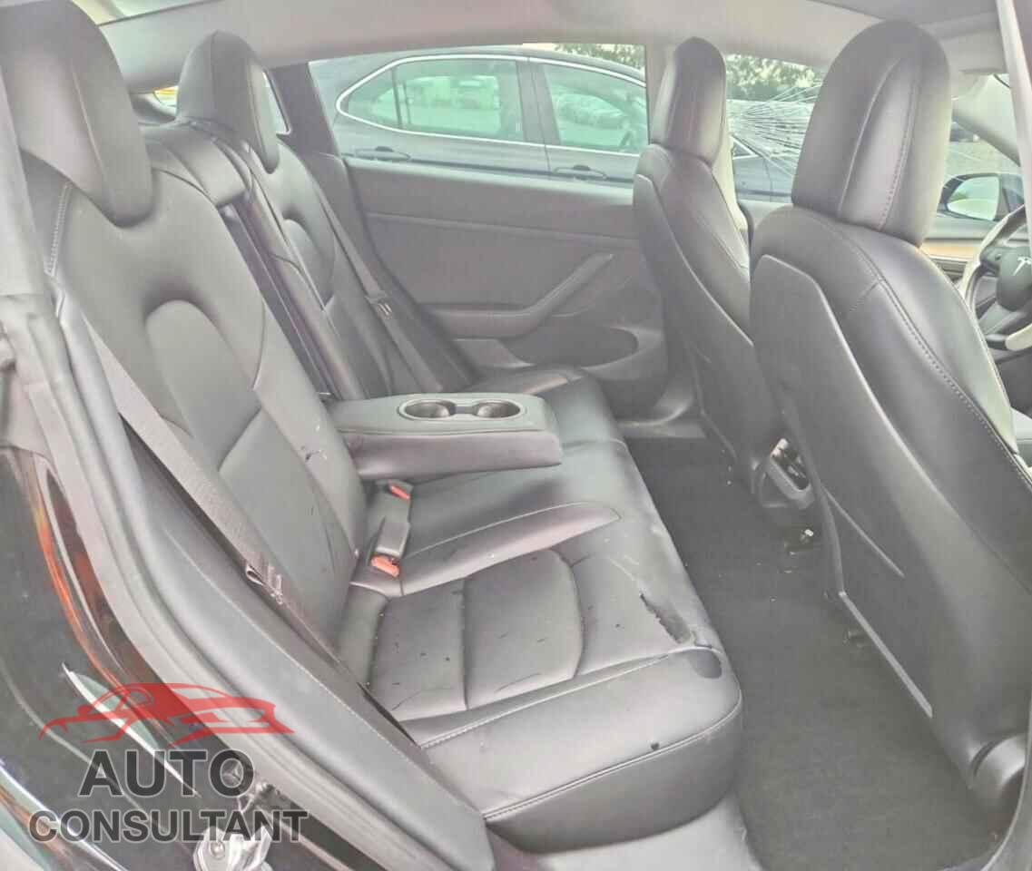 TESLA MODEL 3 2022 - 5YJ3E1EA0NF376244