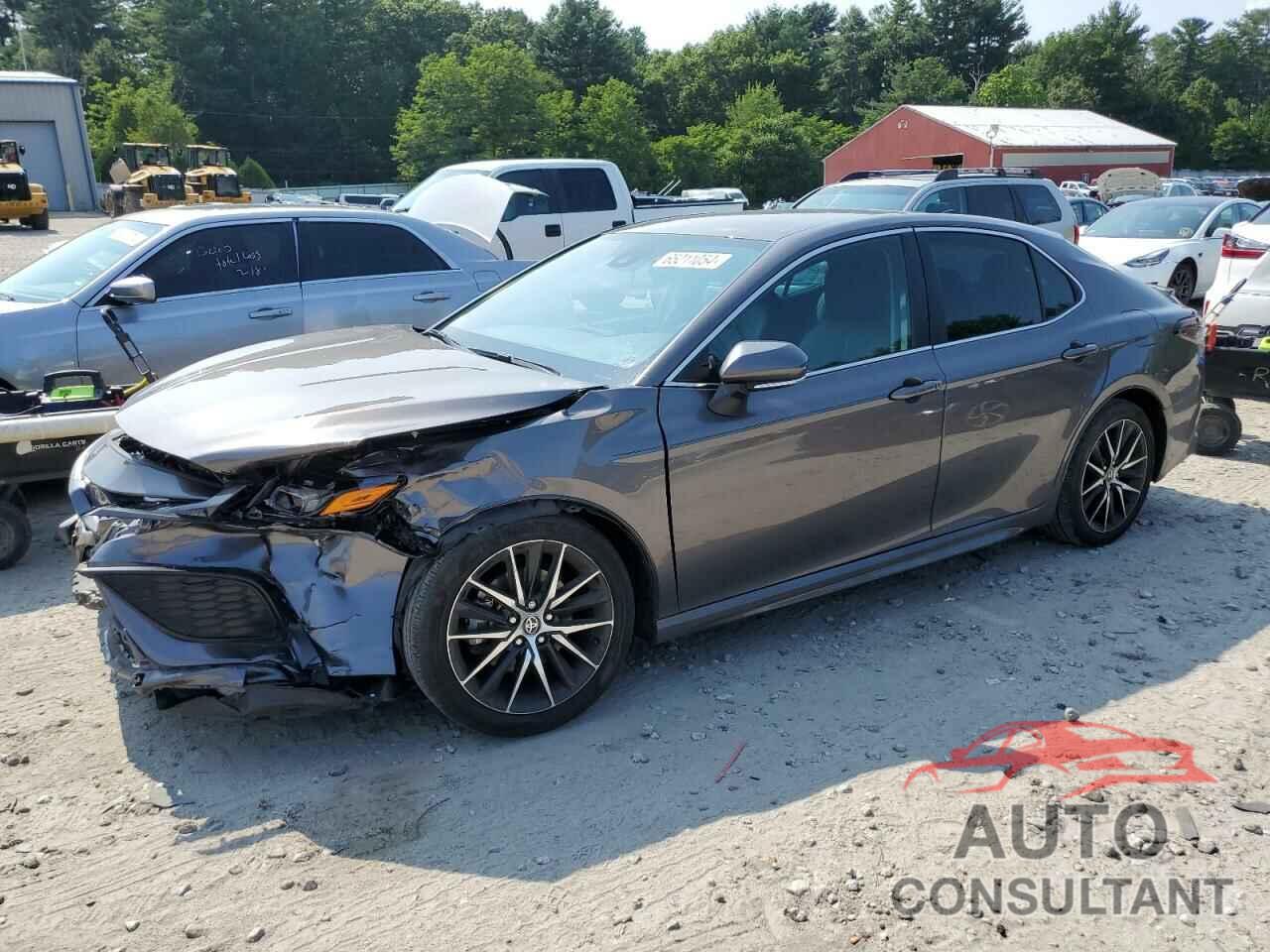 TOYOTA CAMRY 2022 - 4T1G11AK7NU684302