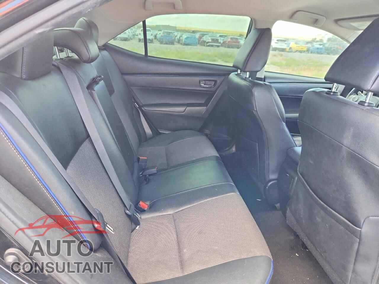 TOYOTA COROLLA 2017 - 5YFBURHE3HP663193