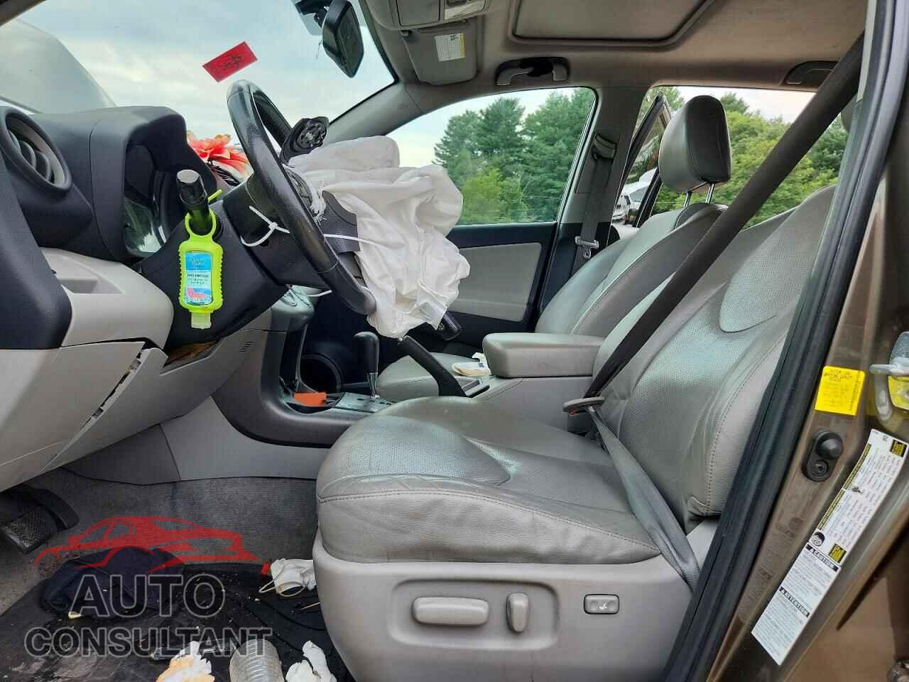 TOYOTA RAV4 2012 - 2T3DF4DV4CW227592