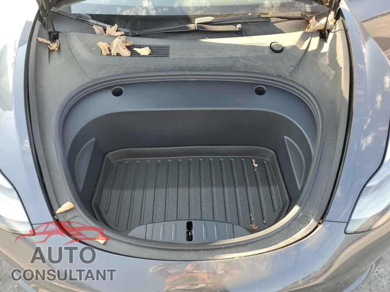 TESLA MODEL 3 2023 - 5YJ3E1EB3PF636129