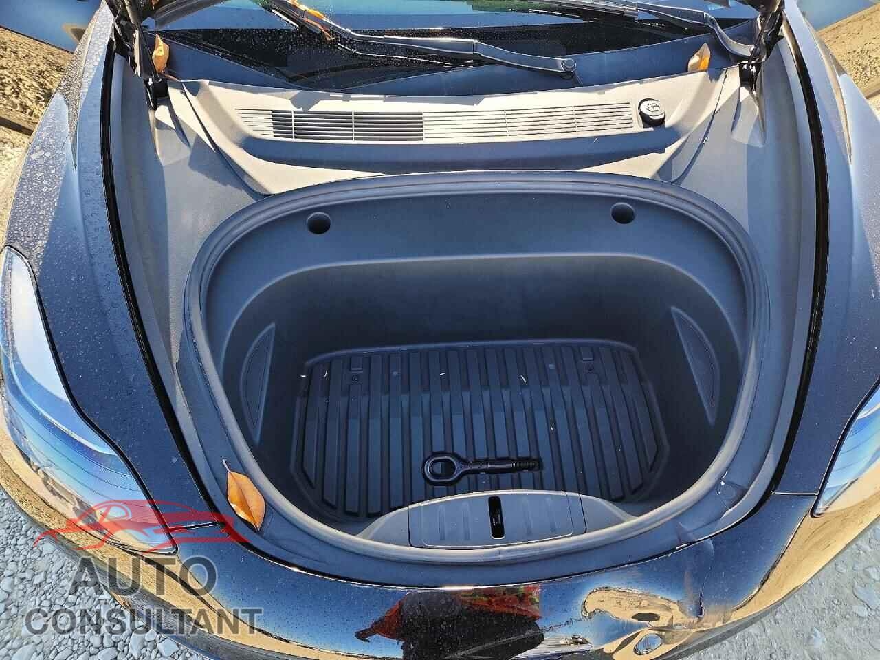 TESLA MODEL 3 2022 - 5YJ3E1EA6NF108962
