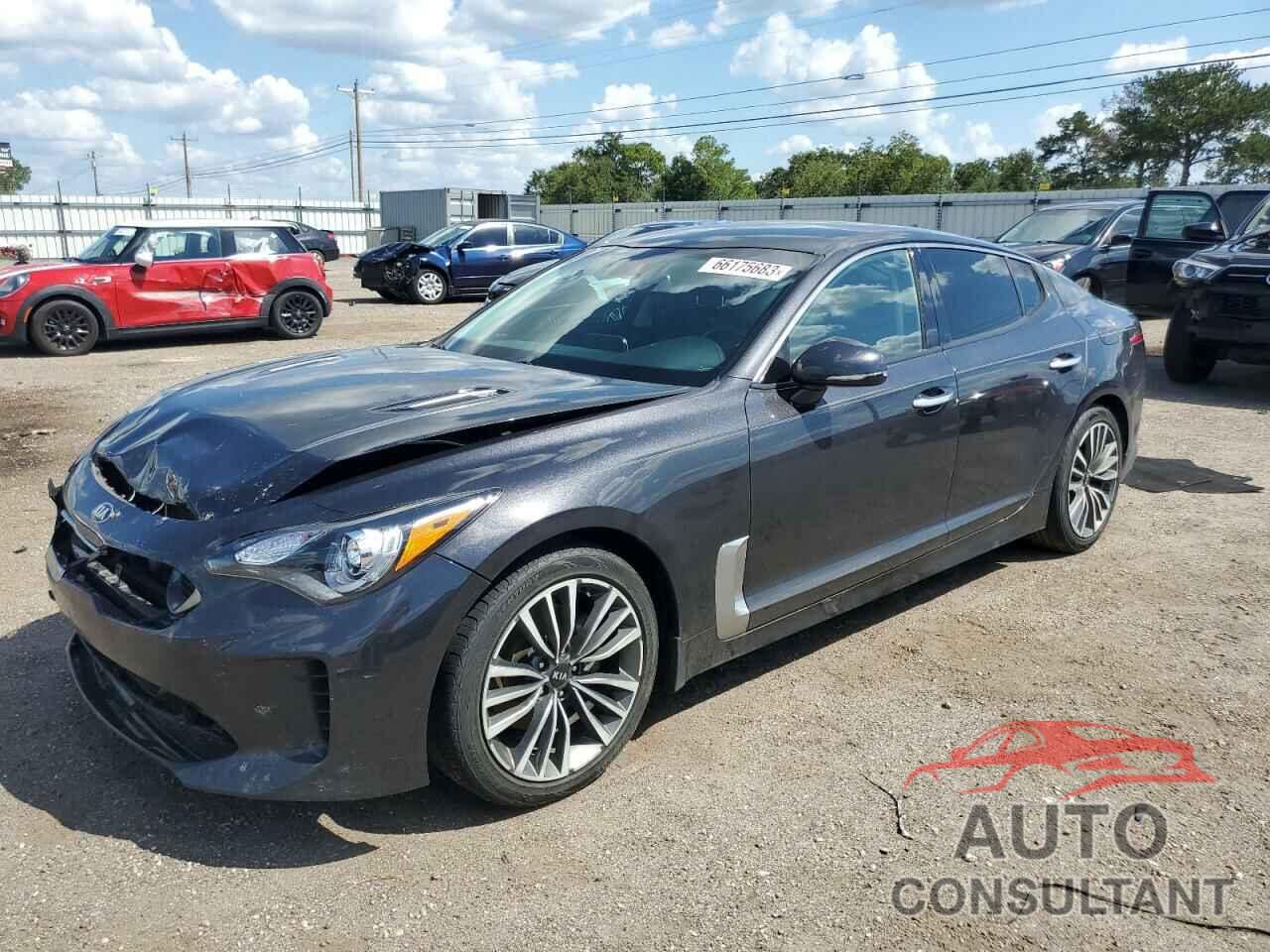 KIA STINGER 2019 - KNAE15LA4K6043659