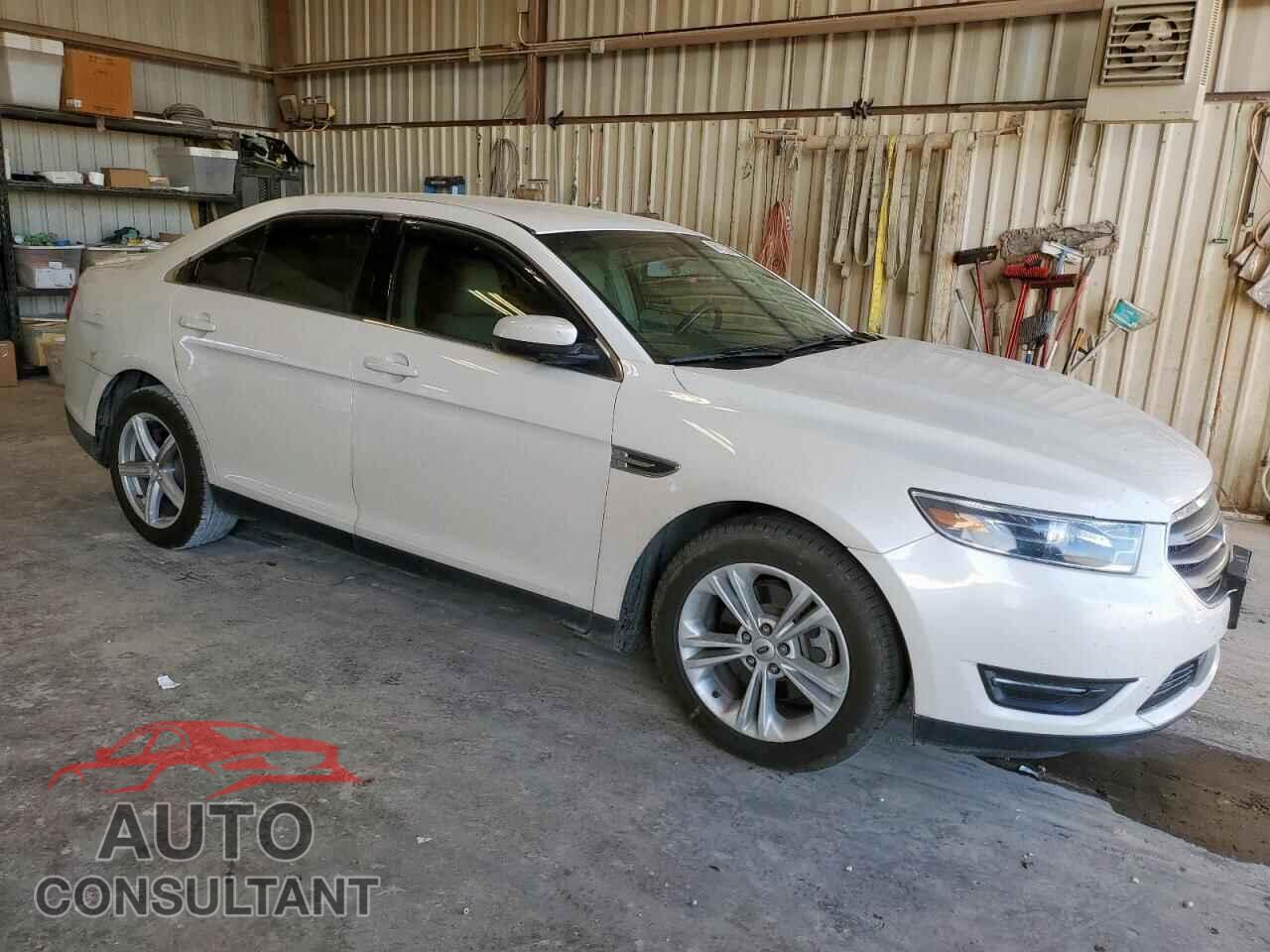 FORD TAURUS 2016 - 1FAHP2E81GG100351