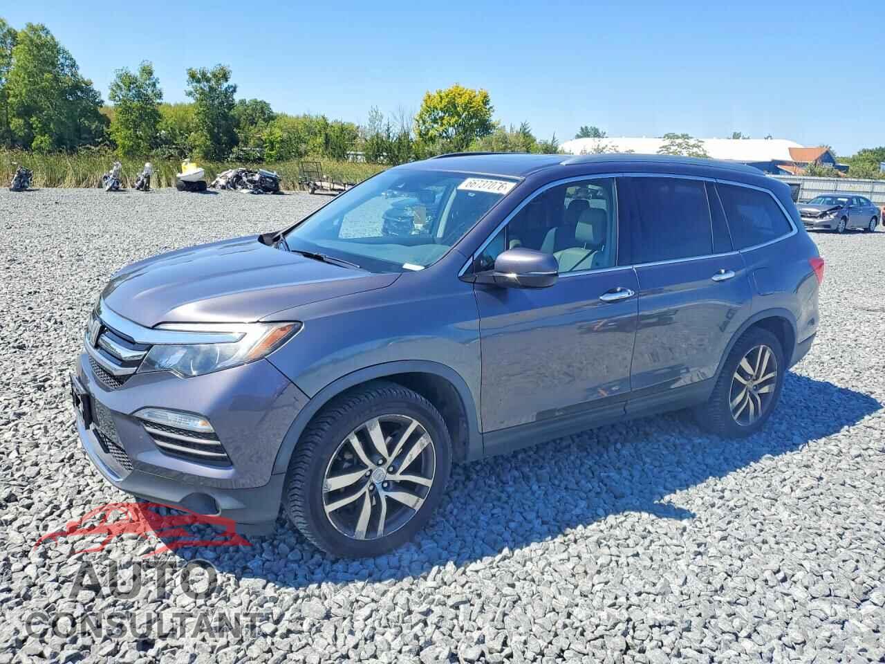 HONDA PILOT 2017 - 5FNYF6H95HB018630