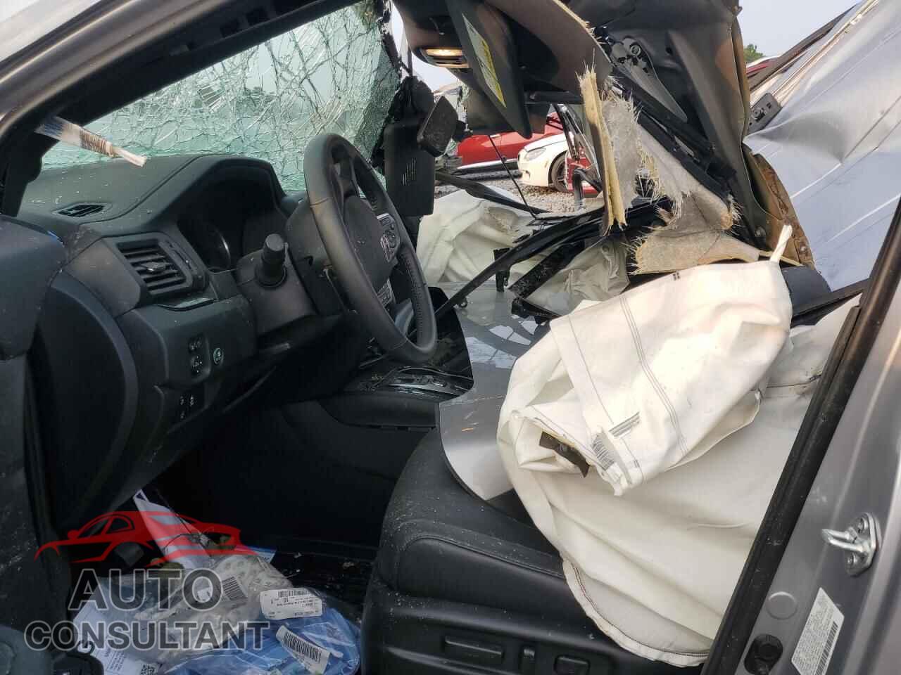 HONDA PASSPORT 2021 - 5FNYF8H97MB036228