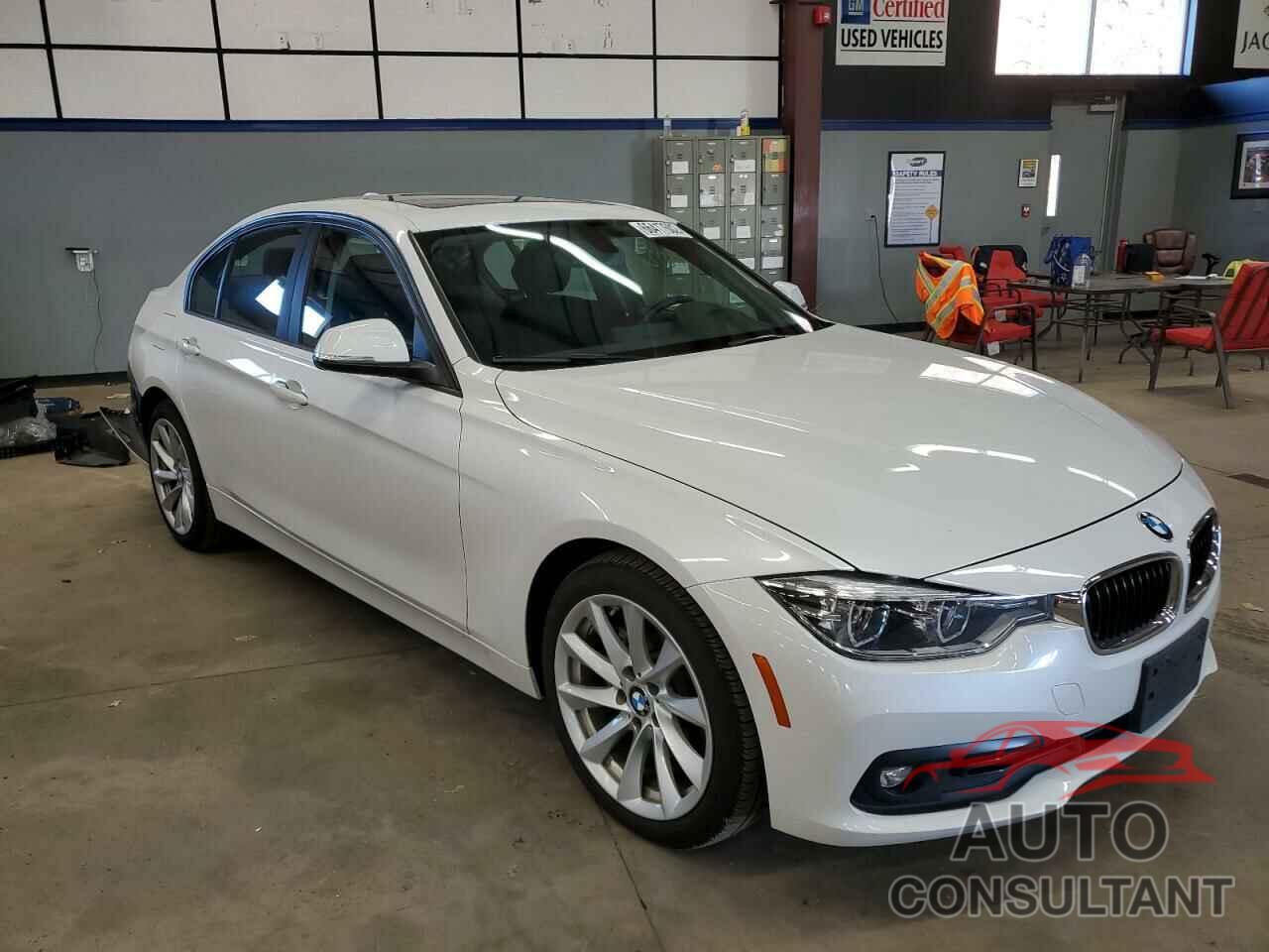 BMW 3 SERIES 2018 - WBA8E5G5XJNU47214