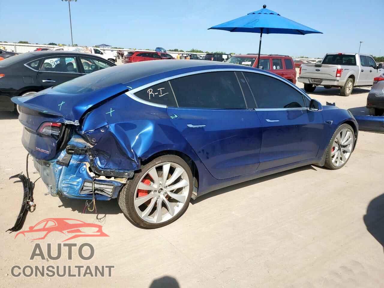 TESLA MODEL 3 2019 - 5YJ3E1EB5KF454991