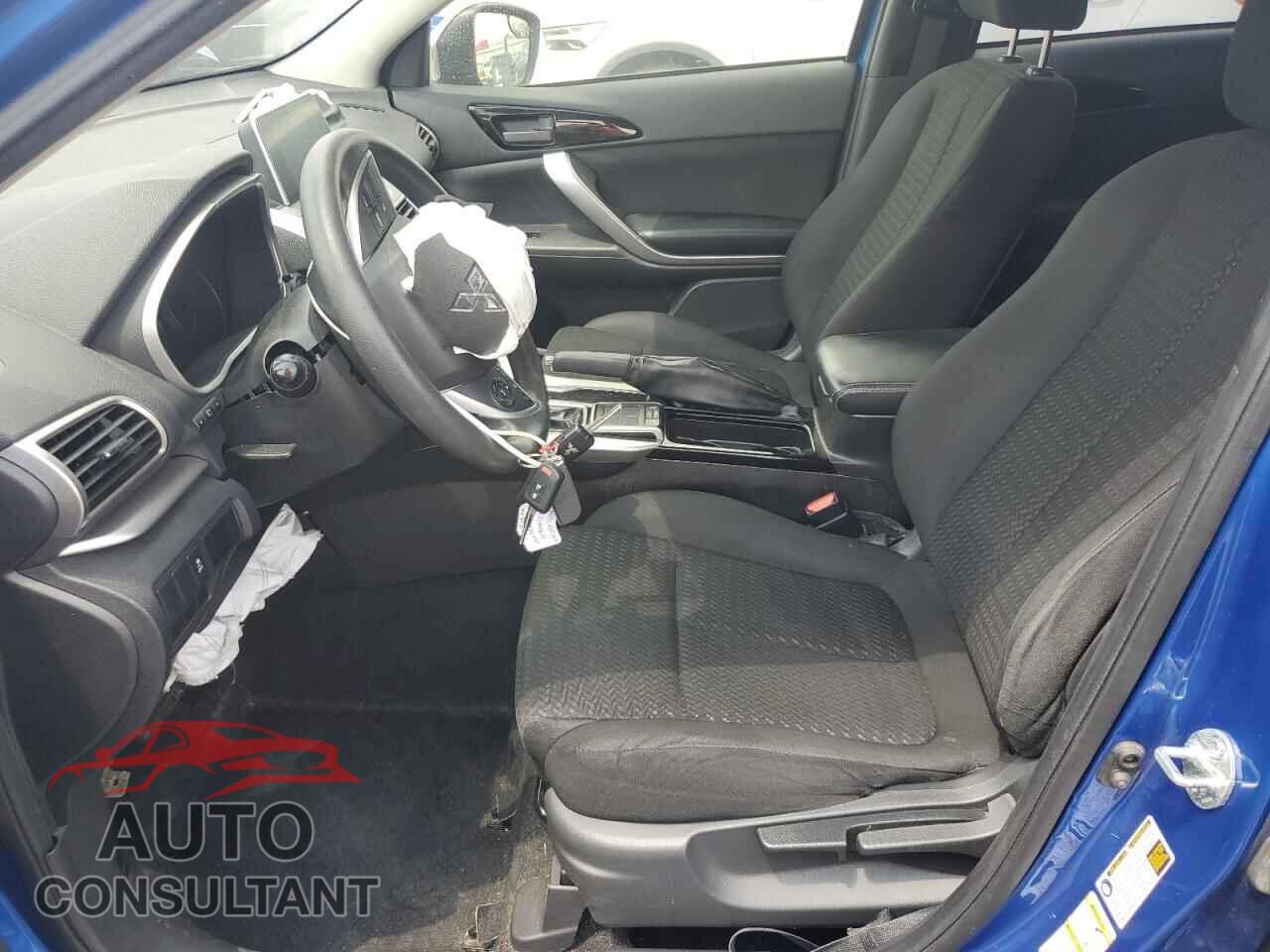MITSUBISHI ECLIPSE 2018 - JA4AT4AA5JZ045632