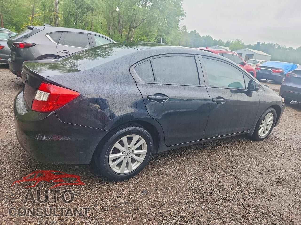 HONDA CIVIC 2012 - 2HGFB2F49CH121332