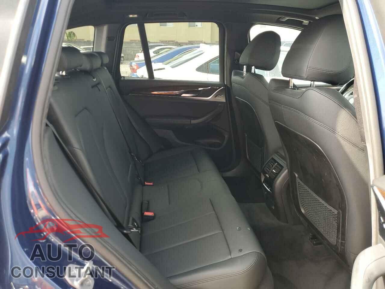 BMW X3 2019 - 5UXTR7C55KLF28784