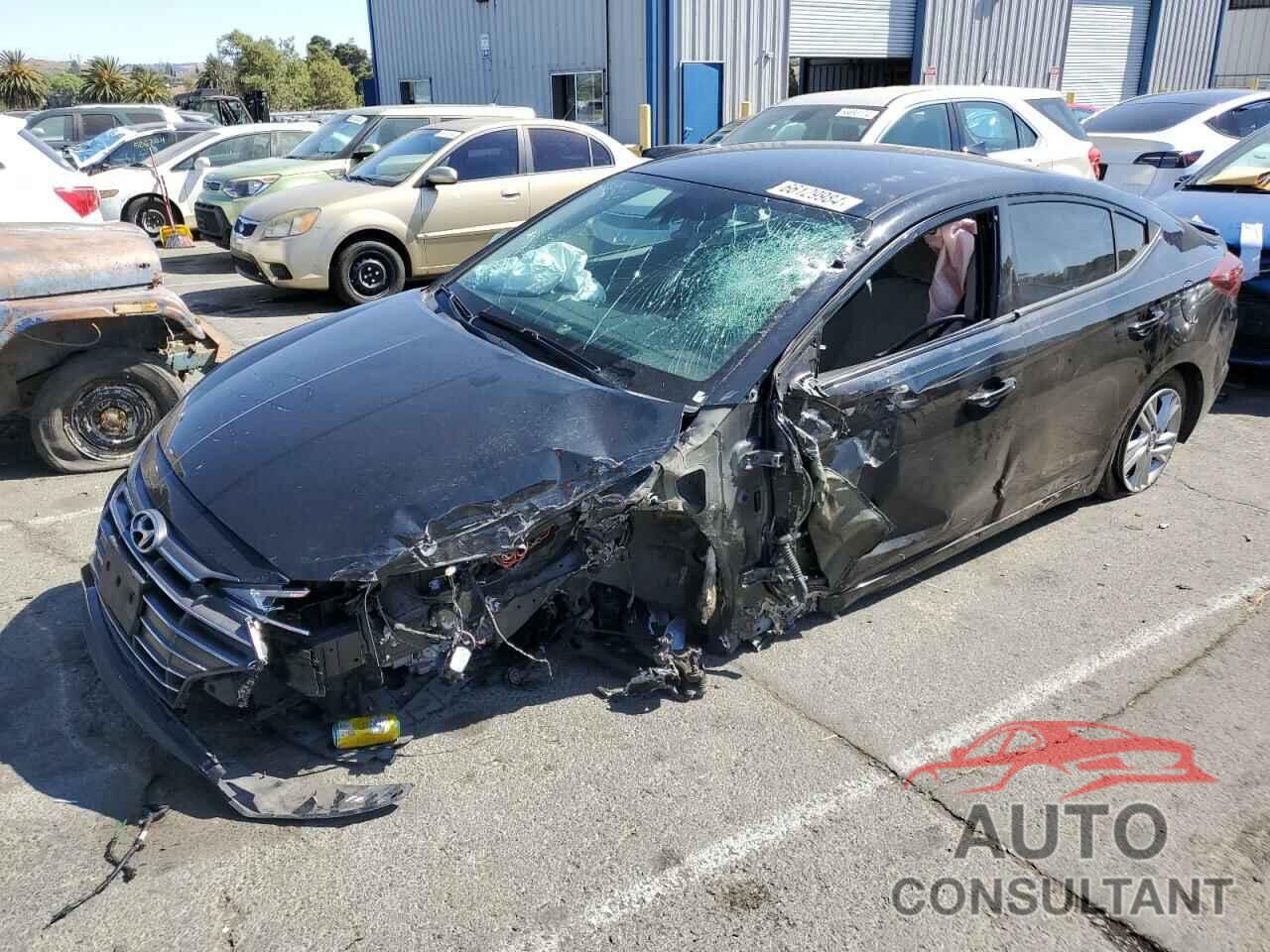 HYUNDAI ELANTRA 2020 - 5NPD84LF4LH584363