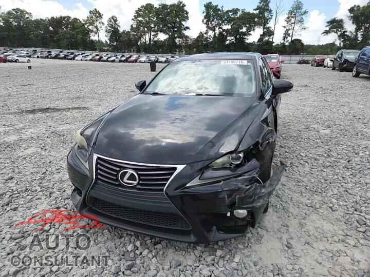 LEXUS IS 2014 - JTHBF1D28E5010230
