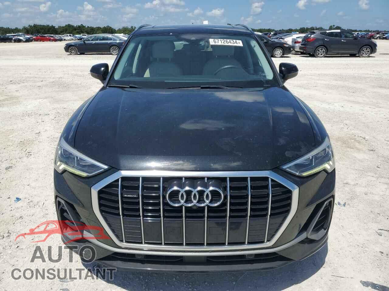 AUDI Q3 2020 - WA1FECF32L1005871