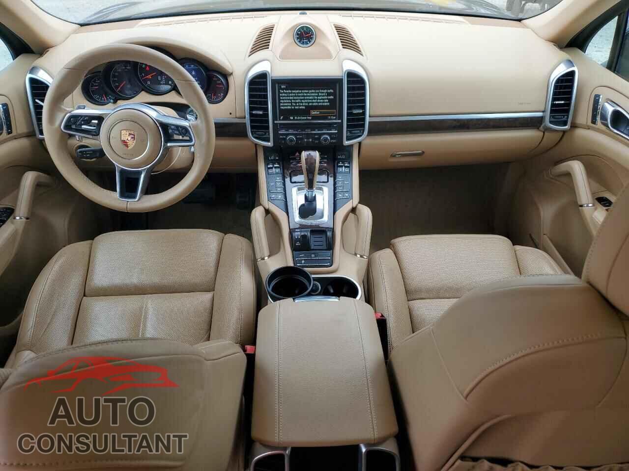 PORSCHE CAYENNE 2016 - WP1AA2A24GLA06274
