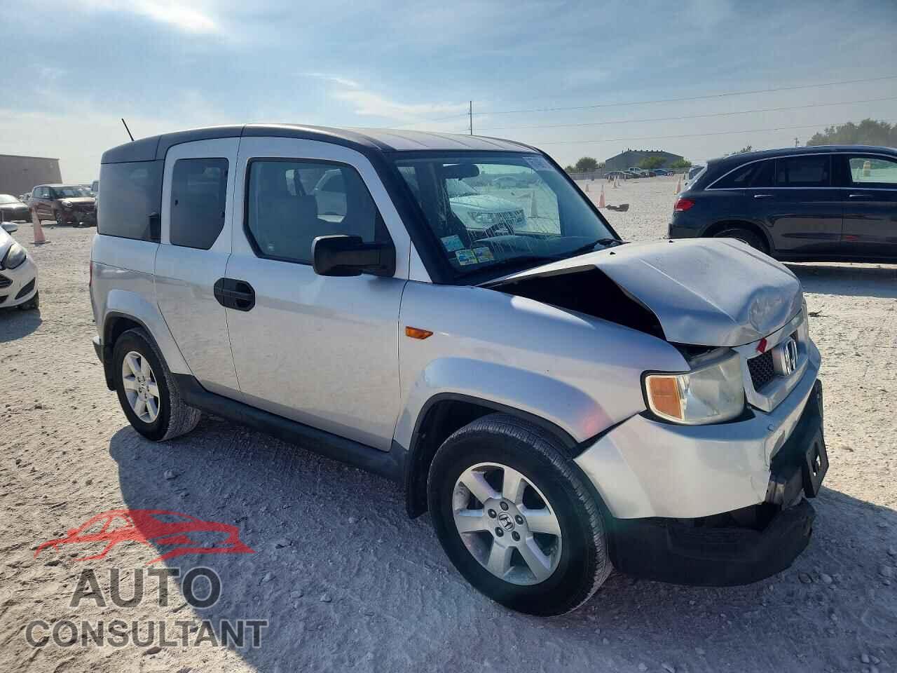 HONDA ELEMENT 2011 - 5J6YH2H75BL002380