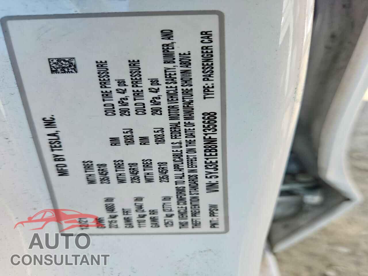 TESLA MODEL 3 2022 - 5YJ3E1EB8NF135668