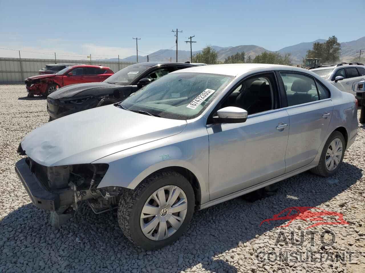 VOLKSWAGEN JETTA 2013 - 3VWDP7AJ0DM412531