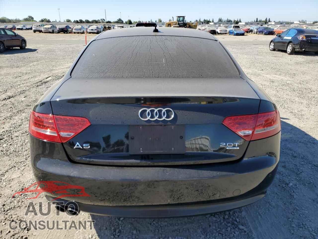 AUDI A5 2012 - WAULFAFR8CA001030
