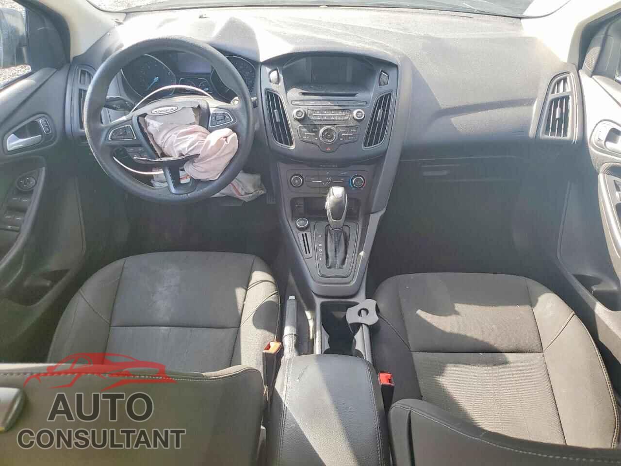 FORD FOCUS 2016 - 1FADP3F22GL211447