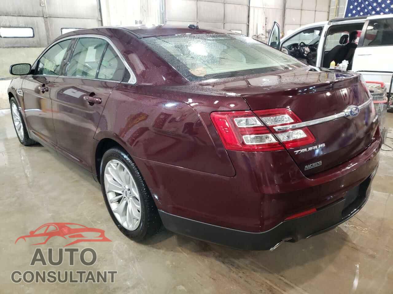 FORD TAURUS 2019 - 1FAHP2F84KG111402