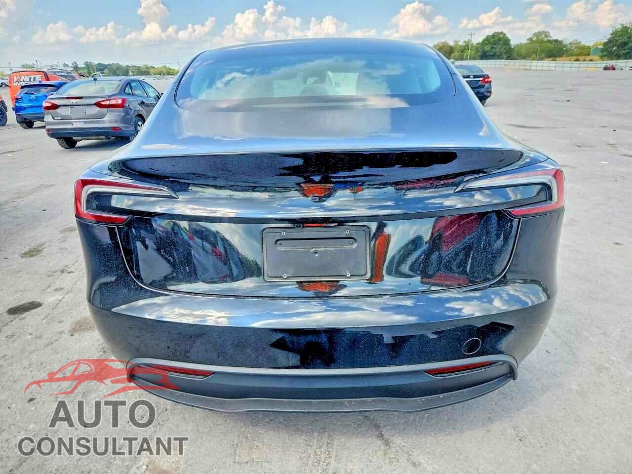 TESLA MODEL 3 2026 - 5YJ3E1EA0TF145213