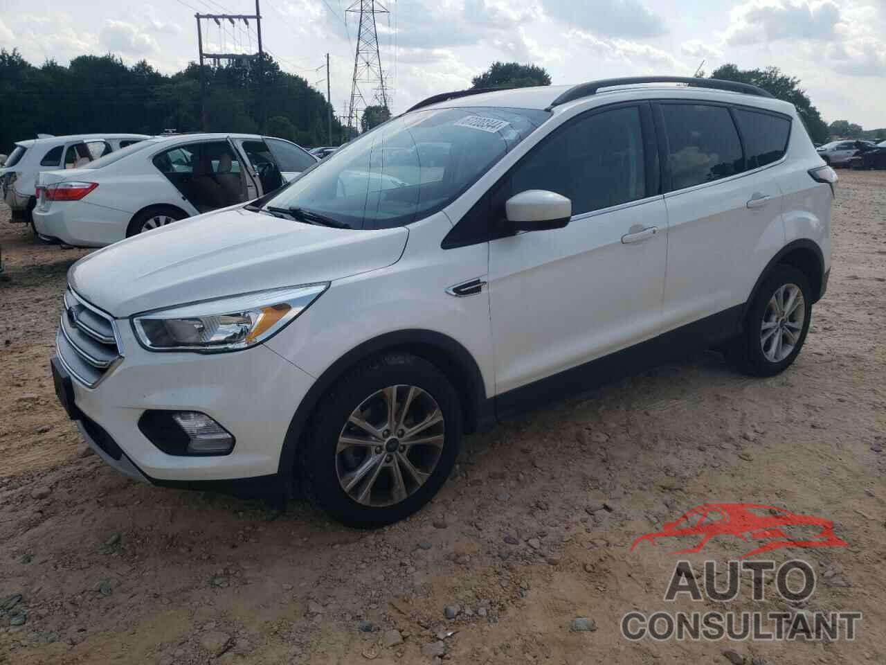 FORD ESCAPE 2018 - 1FMCU0GD6JUA56394