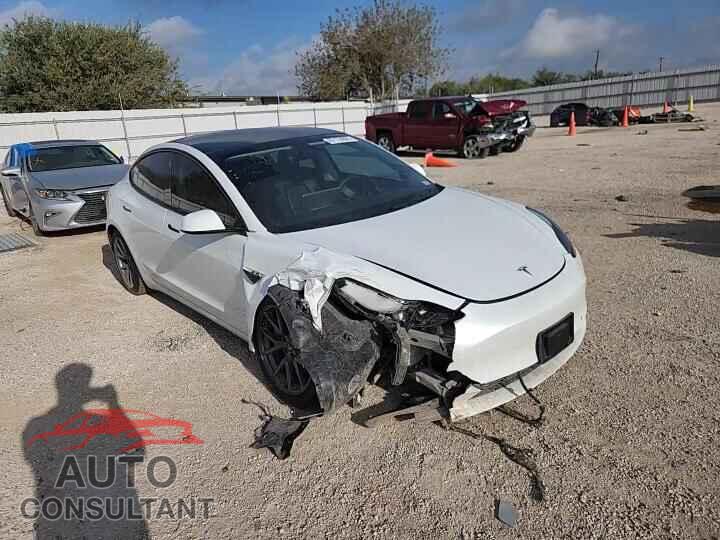 TESLA MODEL 3 2022 - 5YJ3E1EB7NF324568