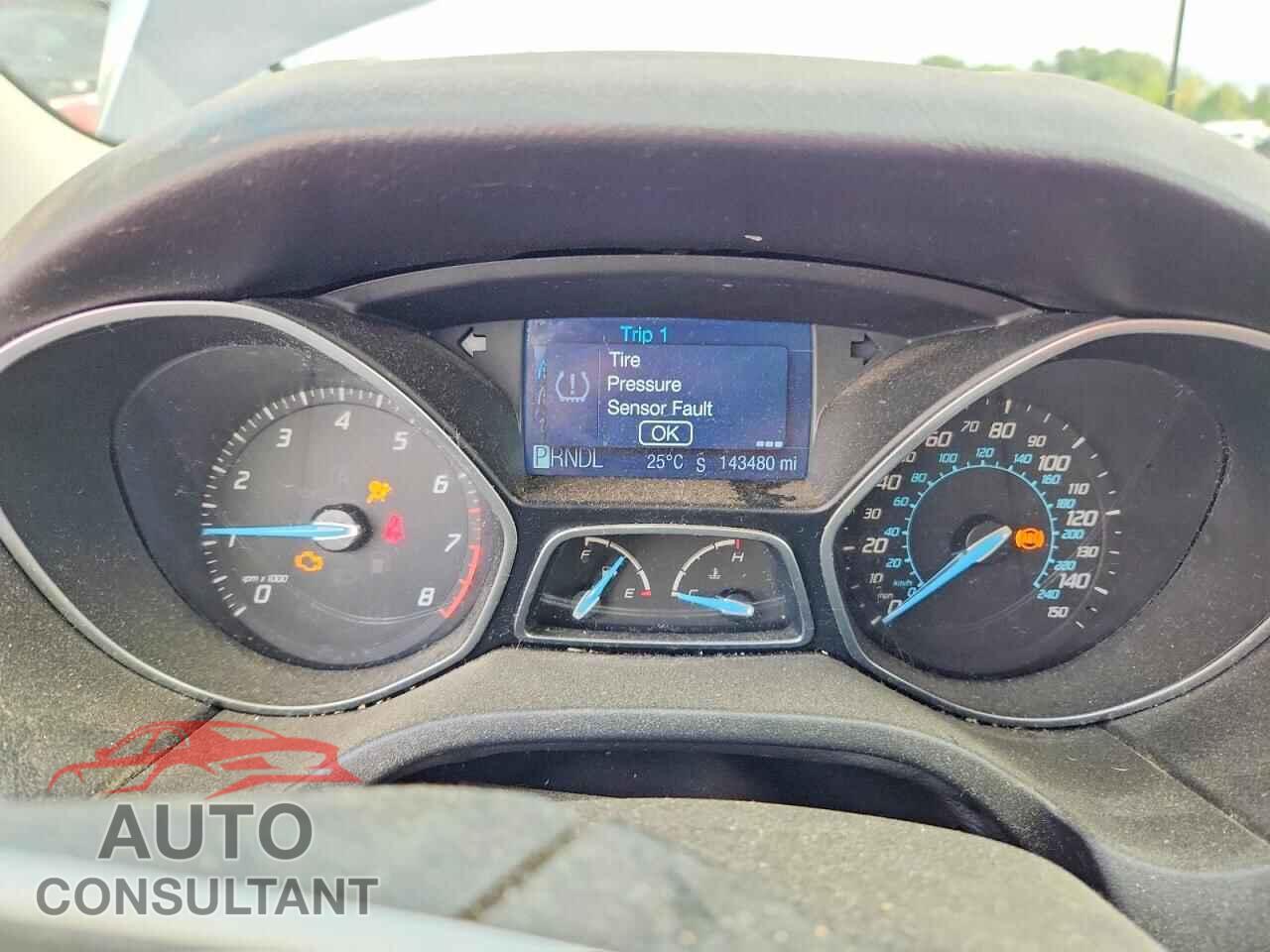FORD FOCUS 2012 - 1FAHP3F2XCL230548