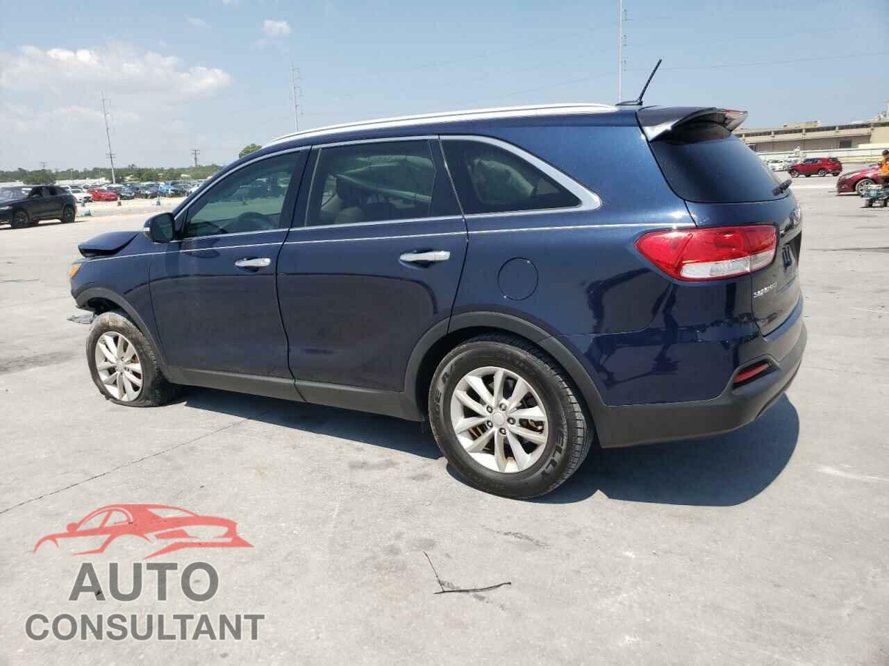 KIA SORENTO 2017 - 5XYPG4A33HG303872