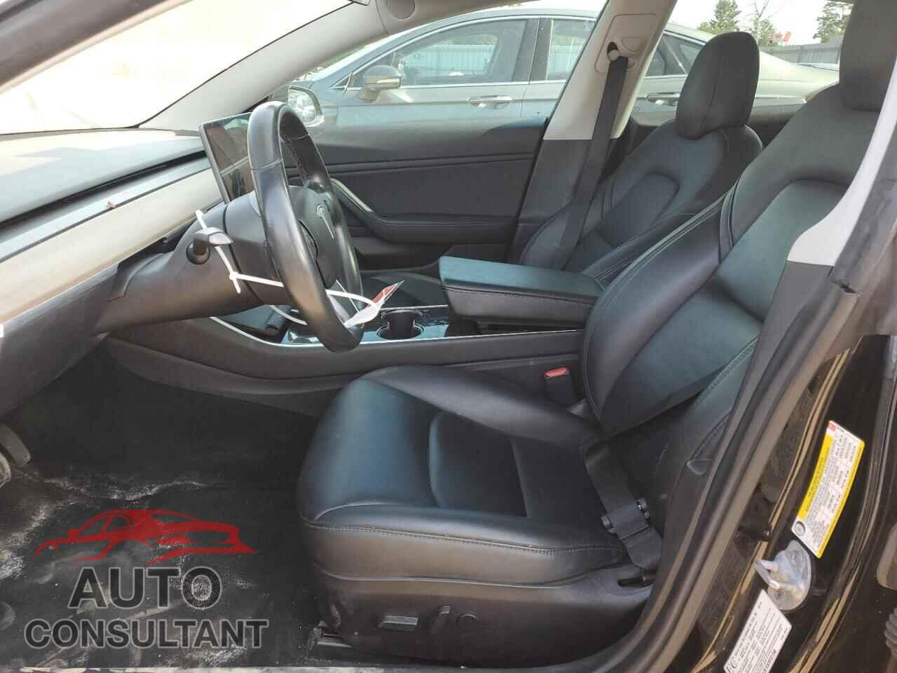 TESLA MODEL 3 2019 - 5YJ3E1EA7KF321348