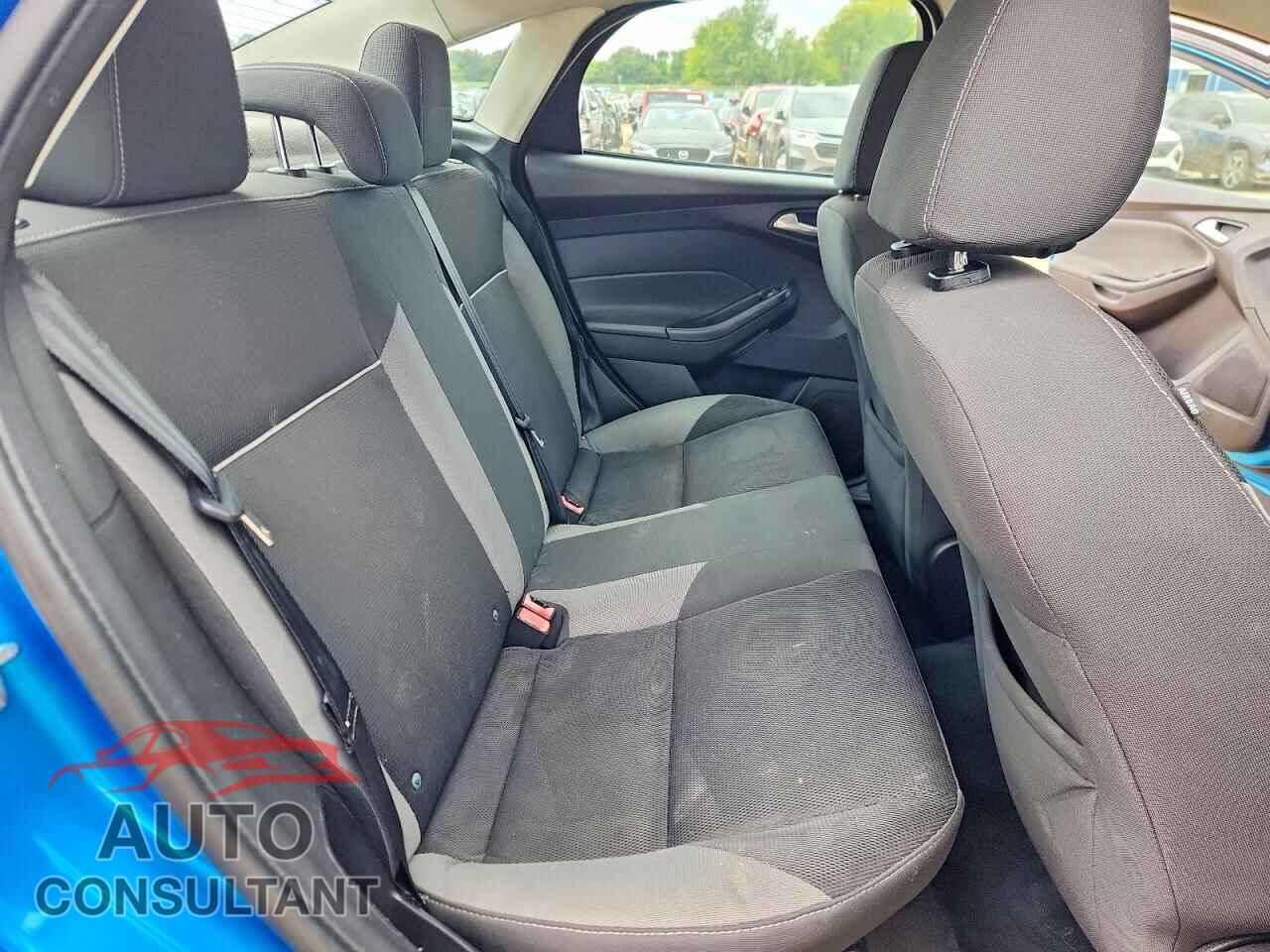 FORD FOCUS 2014 - 1FADP3F29EL223723