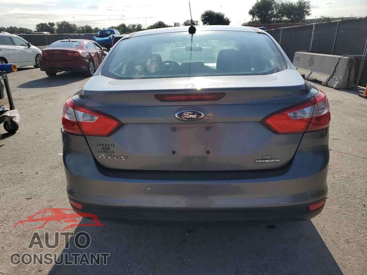 FORD FOCUS 2013 - 1FADP3F24DL359854
