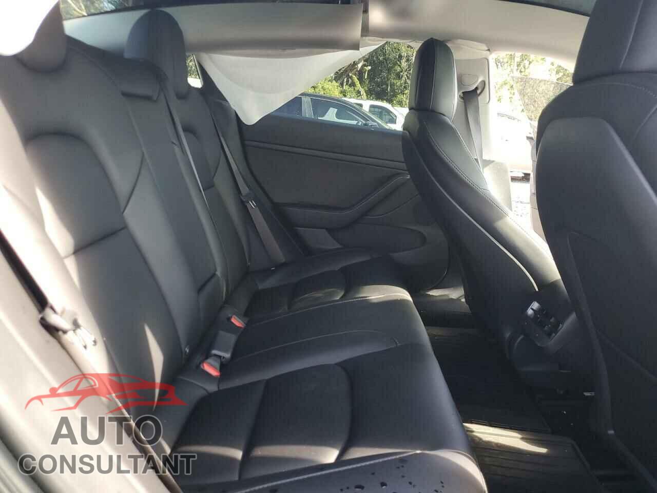 TESLA MODEL 3 2021 - 5YJ3E1EA9MF091069