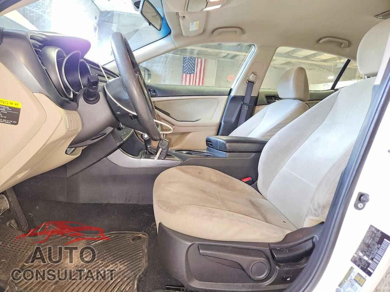 KIA OPTIMA 2014 - KNAGM4A77E5472807