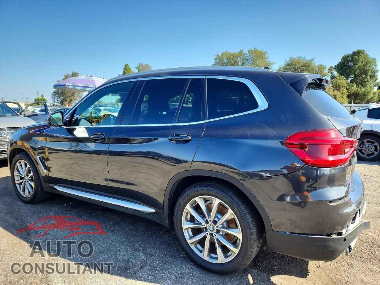 BMW X3 2019 - 5UXTR7C50KLF32550