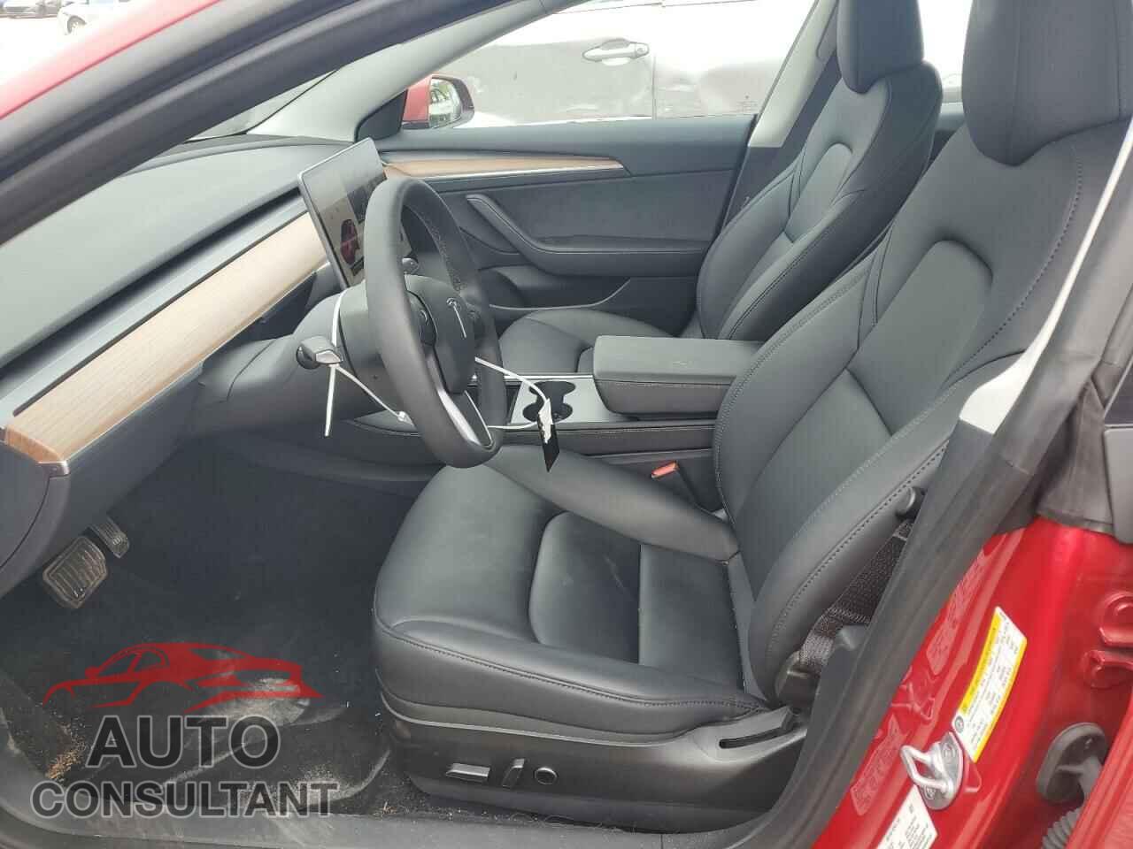 TESLA MODEL 3 2023 - 5YJ3E1EA5PF689468