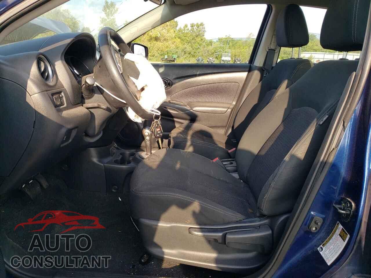NISSAN VERSA 2019 - 3N1CN7AP3KL840964
