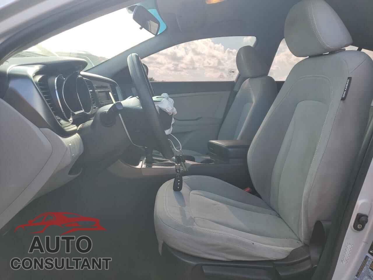 KIA OPTIMA 2011 - KNAGM4A72B5069376