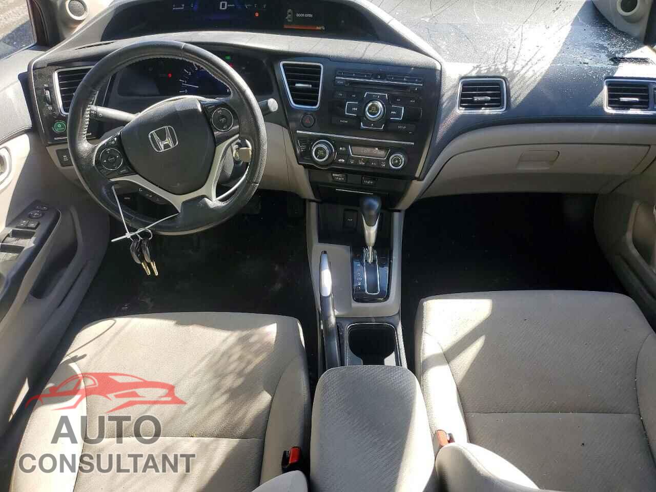 HONDA CIVIC 2013 - 2HGFB2F55DH011744