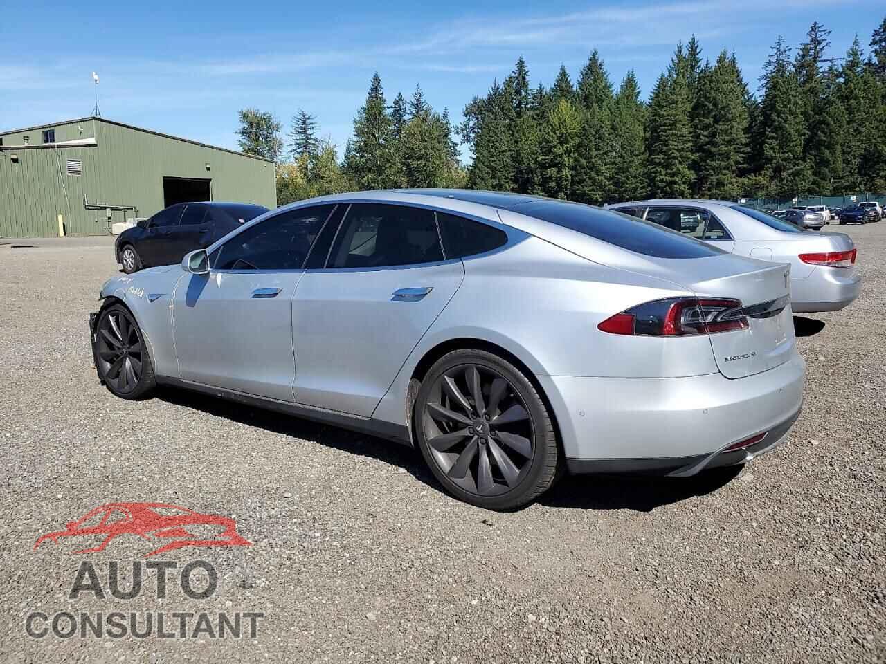 TESLA MODEL S 2015 - 5YJSA1H27FF080196