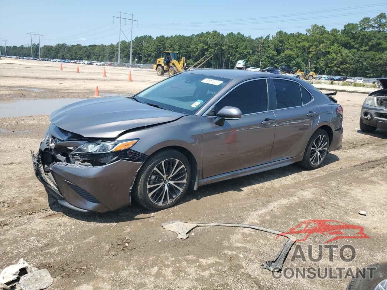 TOYOTA CAMRY 2018 - 4T1B11HKXJU104406