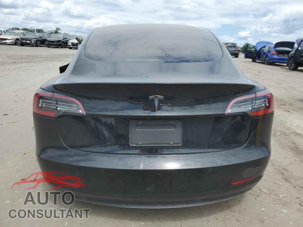 TESLA MODEL 3 2019 - 5YJ3E1EA2KF410406