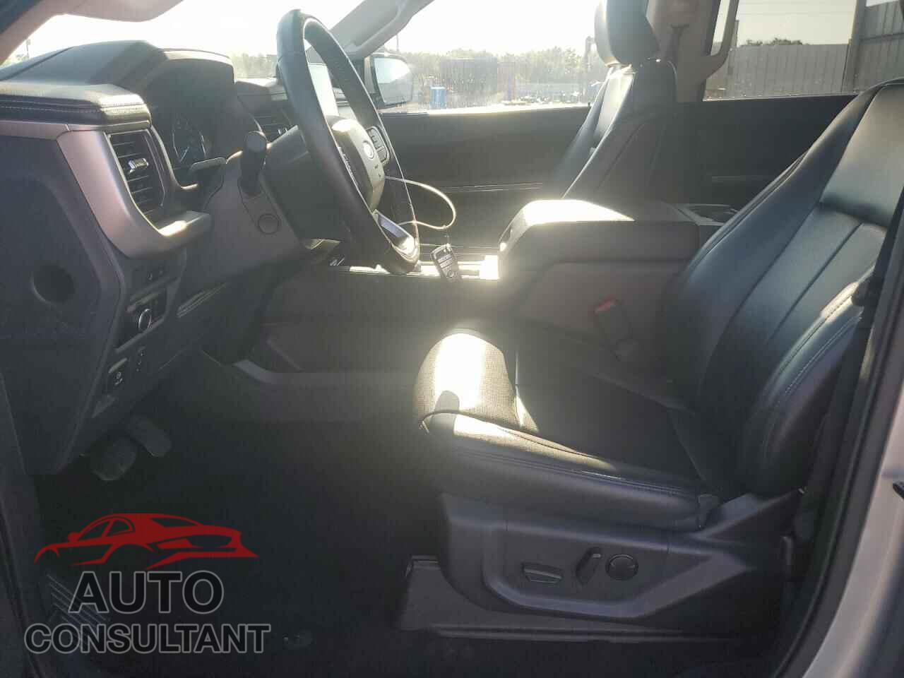 FORD EXPEDITION 2024 - 1FMJU1H86REA35419