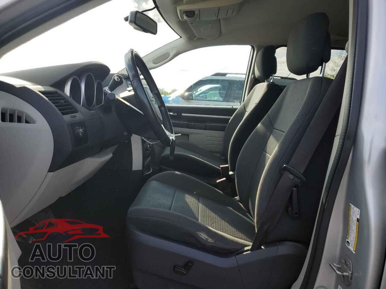 DODGE CARAVAN 2010 - 2D4RN4DE8AR361850